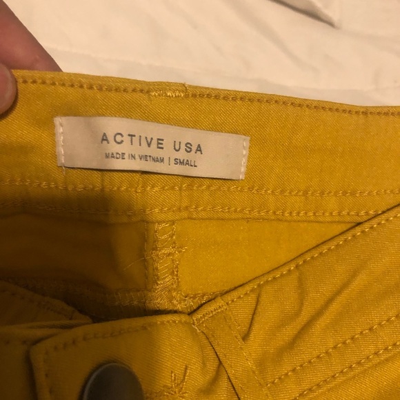 NWT - Mustard Color Women’s Skinny Jeggings - Picture 2 of 9